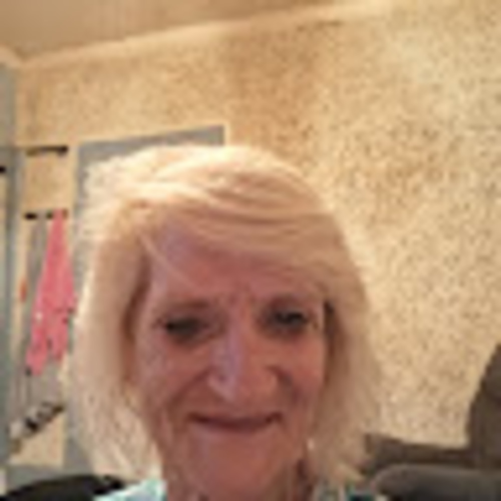 Meet your Posher, Klessia
